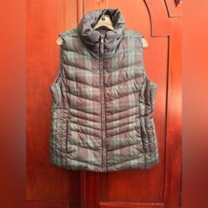 Talbots Puffer Vest Black Watch Tartan Size Large Classic Plaid Down Fill